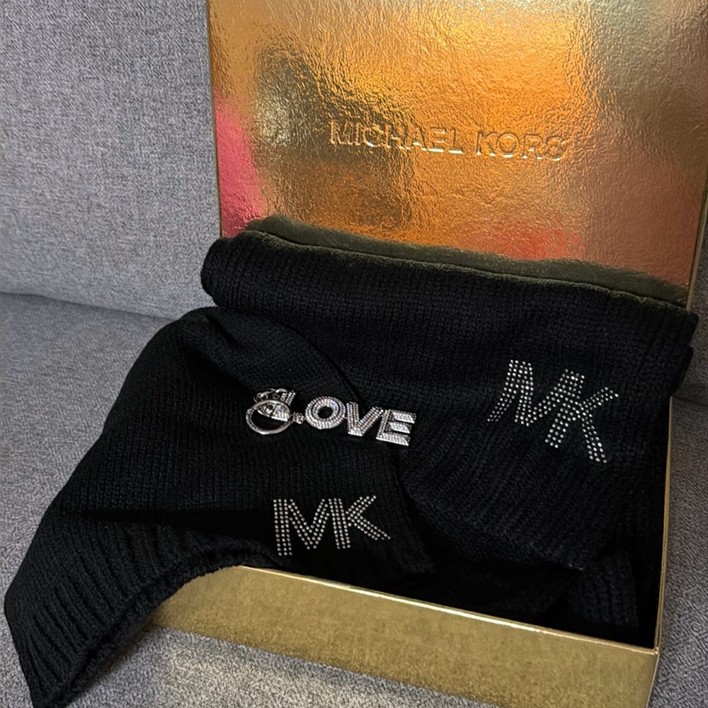 Michael Kors scarf, hat and keychain